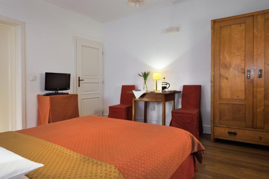 B&B Petra Varl Accommodation Ljubljana Oda fotoğraf