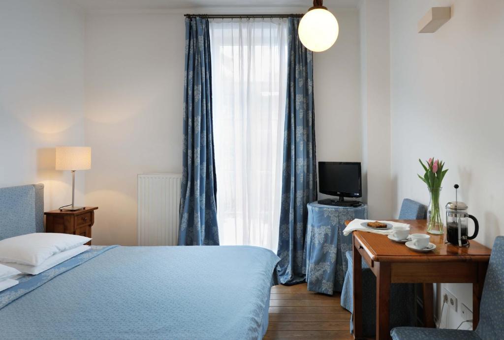 B&B Petra Varl Accommodation Ljubljana Oda fotoğraf
